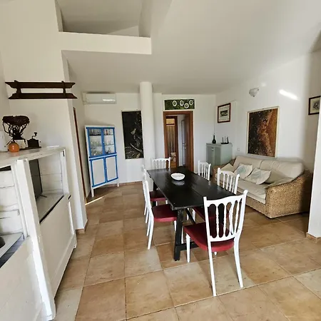 Domo Sardo Villa Castiadas